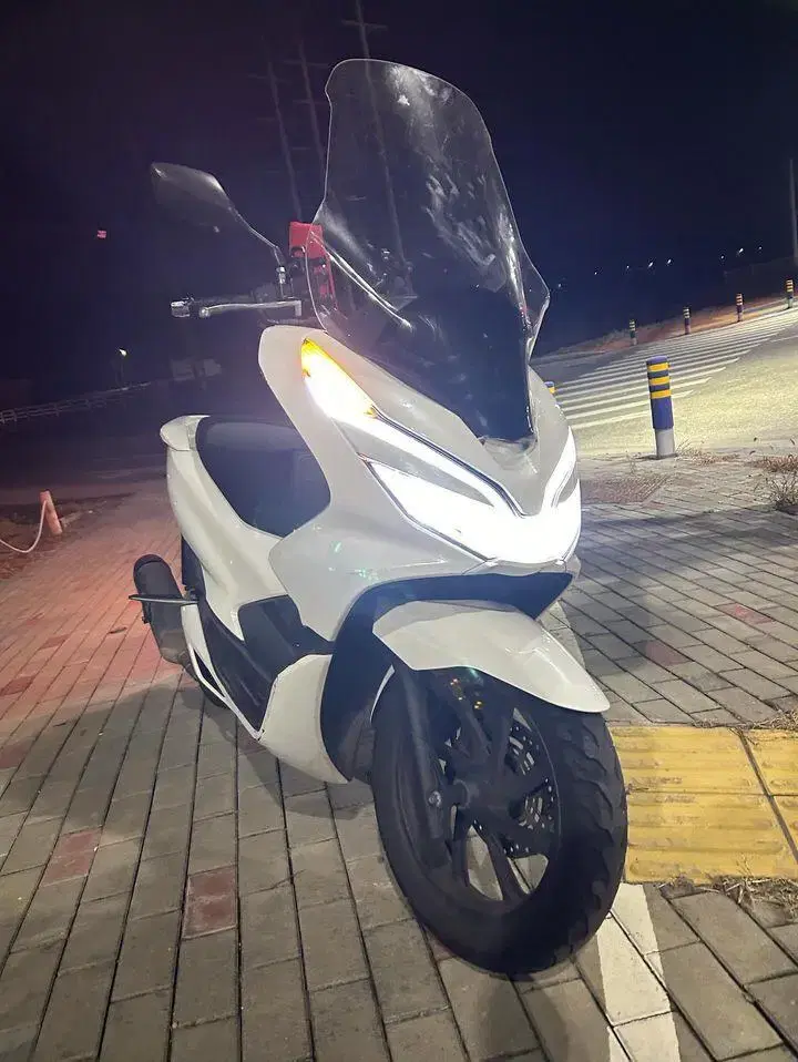 pcx20년식 대차합니다